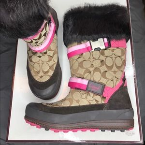 Coach monogram boots fur collar women’s size 9